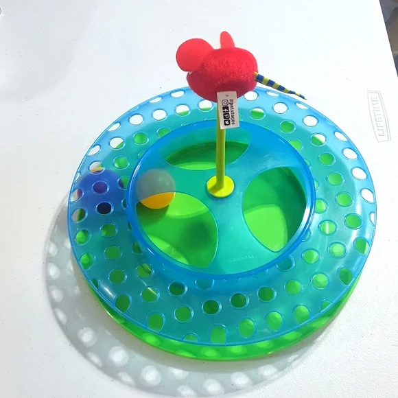 Track Toy Cheese Chase Cat Toy Petstages Cat Petstages Cheese